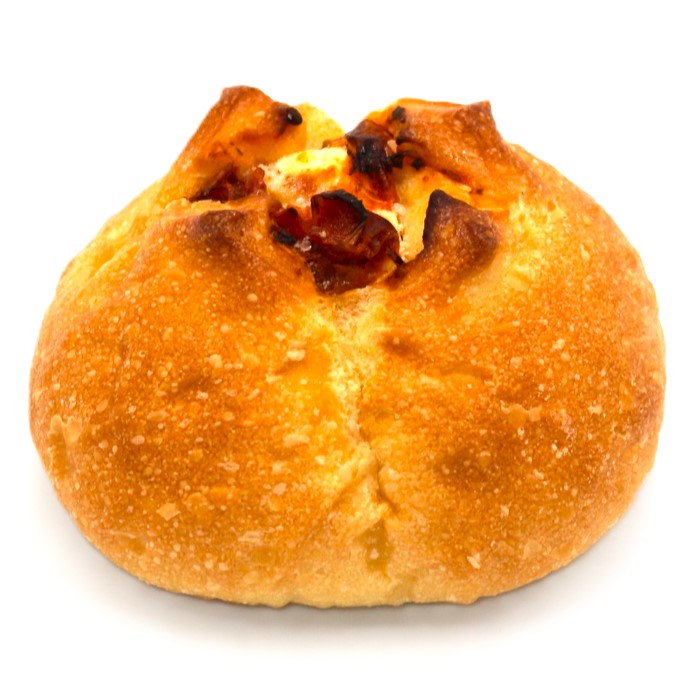 【EPIC BAKERY】パンセット⑥（チョコとオレンジのリュスティック・ドライトマトとカマンベールチーズ・抹茶大納言食パン・贅沢ソーセージフランス）