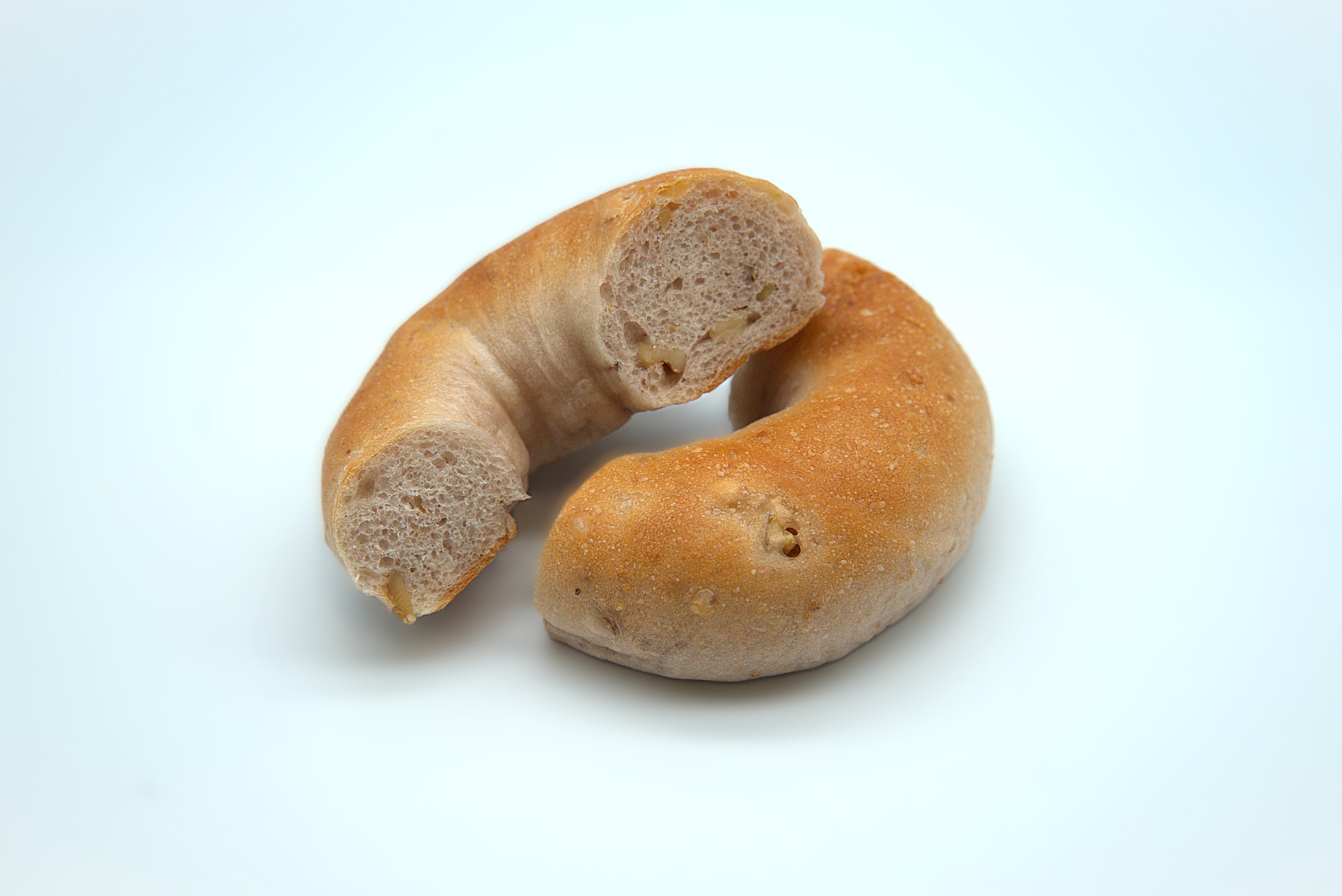 【de mage】パンセット①（プレーンベーグル｜単価135円・くるみベーグル｜単価169円・チーズベーグル｜単価169円・オニオンベーグル｜単価194円）業務用120個セット｜オリジナルの業務用冷凍パンのOEMも承ります.